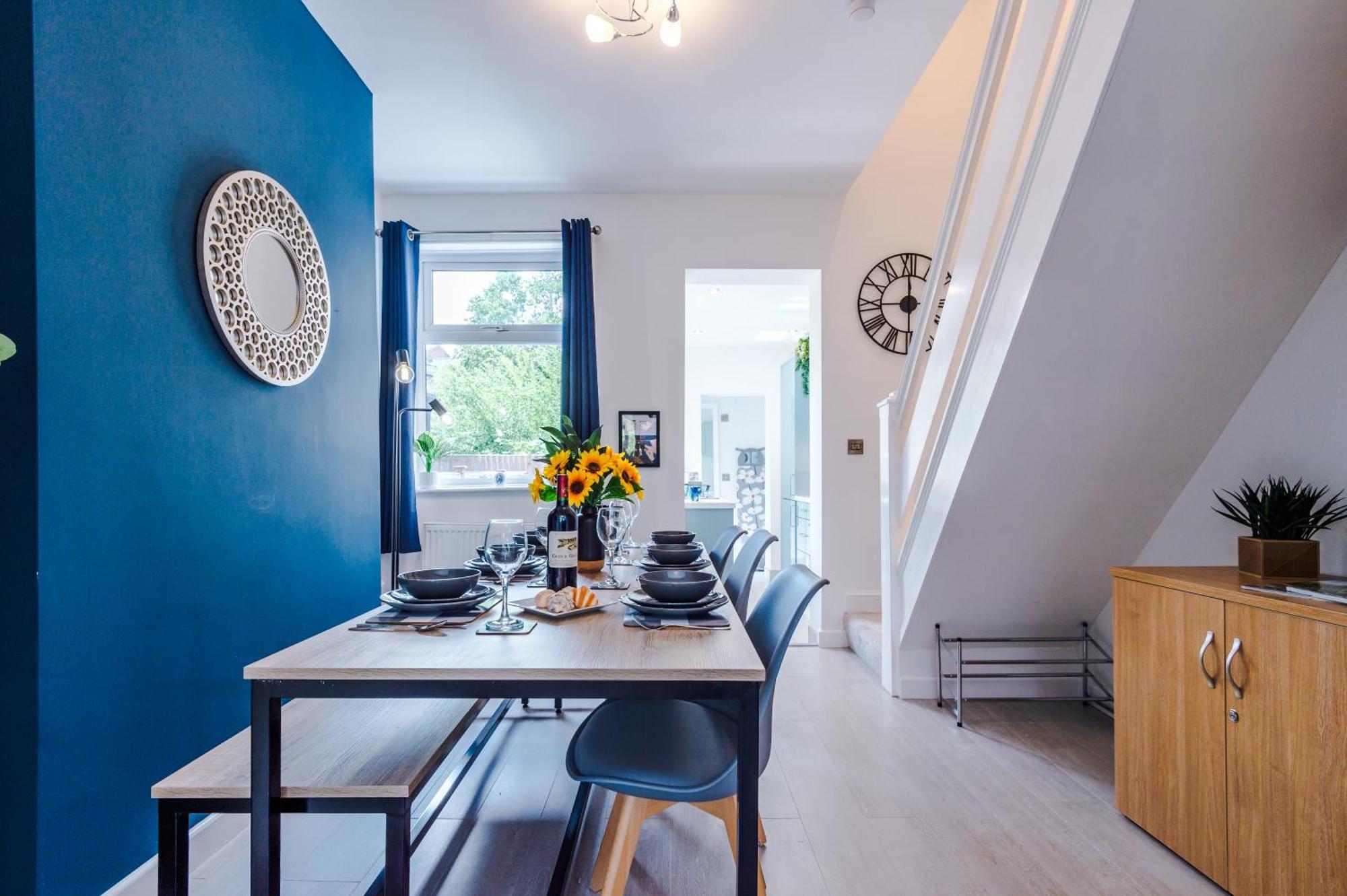 Spacious 3-Bed Home In Nantwich By 53 Degrees Property - Amazing Location, Ideal For Groups - Sleeps 6 エクステリア 写真
