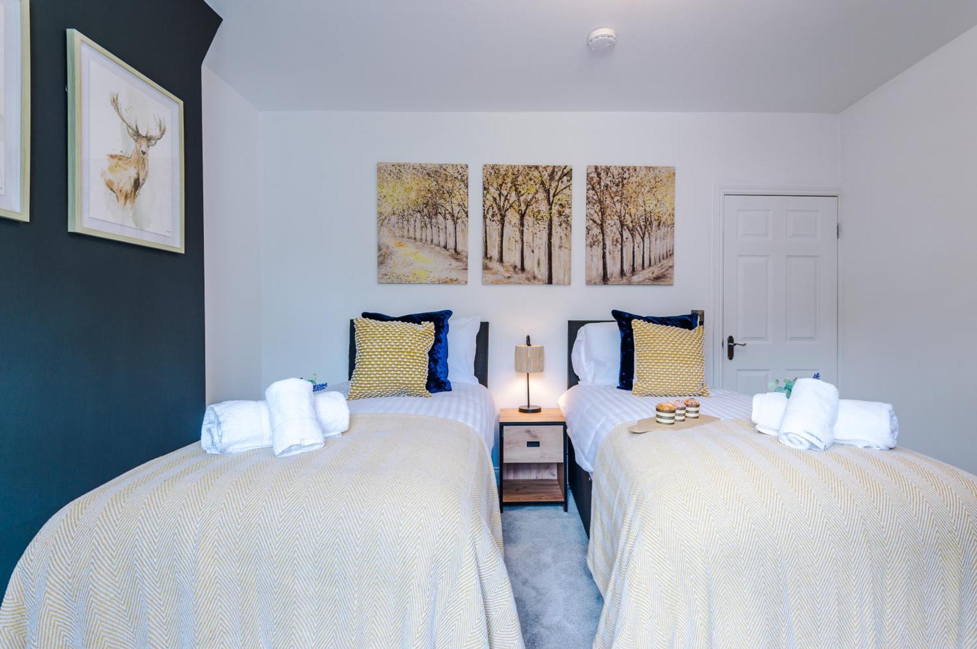 Spacious 3-Bed Home In Nantwich By 53 Degrees Property - Amazing Location, Ideal For Groups - Sleeps 6 エクステリア 写真
